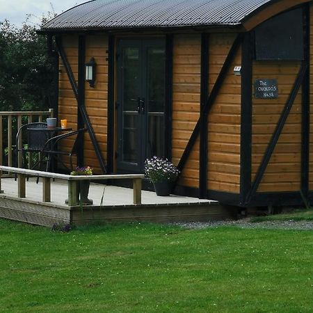 Villa Pen-Rhos Luxury Glamping "Cuckoo'S Nest" Llandrindod Wells Esterno foto